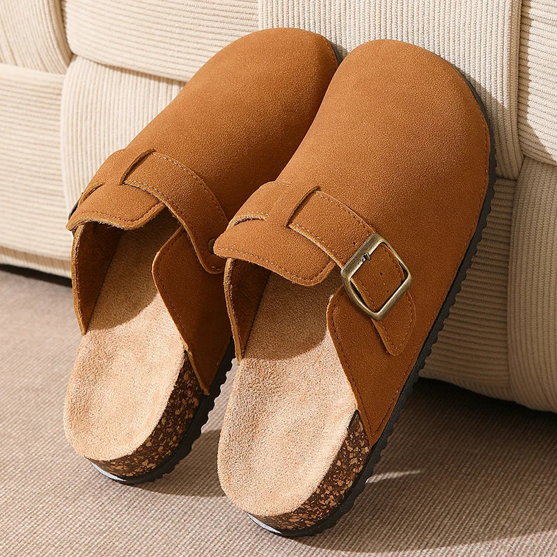 2026 New Women's Men's Lightweight Suede Leather Closed-Toe Outdoor Flat Slipper Clogs Mules Comfortable Soft Buckle